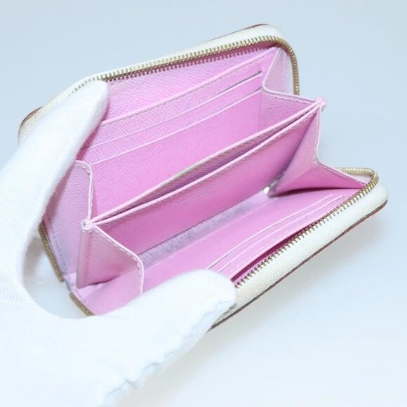 Share LOUIS VUITTON Monogram Multicolor Zippy Coin Purse White - Picture 9 of 16